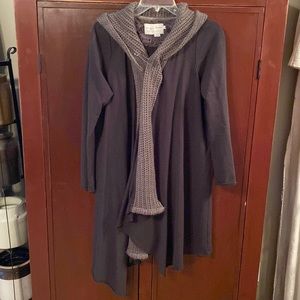 Gray/Black cardigan